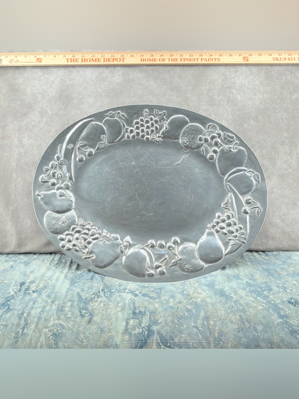 Wilton Armetale Silver-Tone Fruit Border Oval Serving Platter